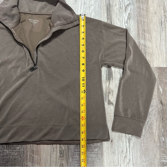 Athleta Women's M Taupe Brown Seasoft Quarter Zip Mock Neck - Picture 5 of 8